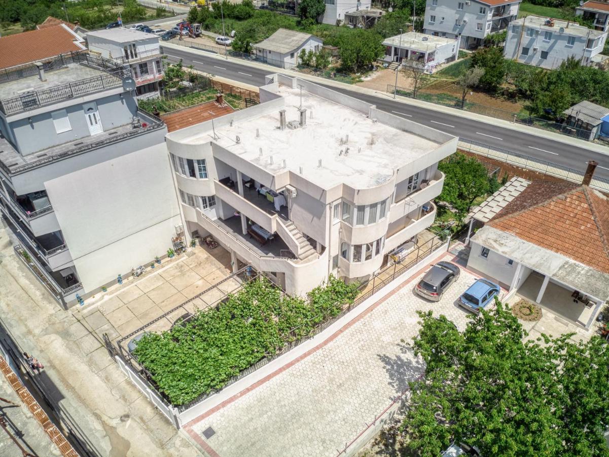Apartments Suster Bar Exterior photo